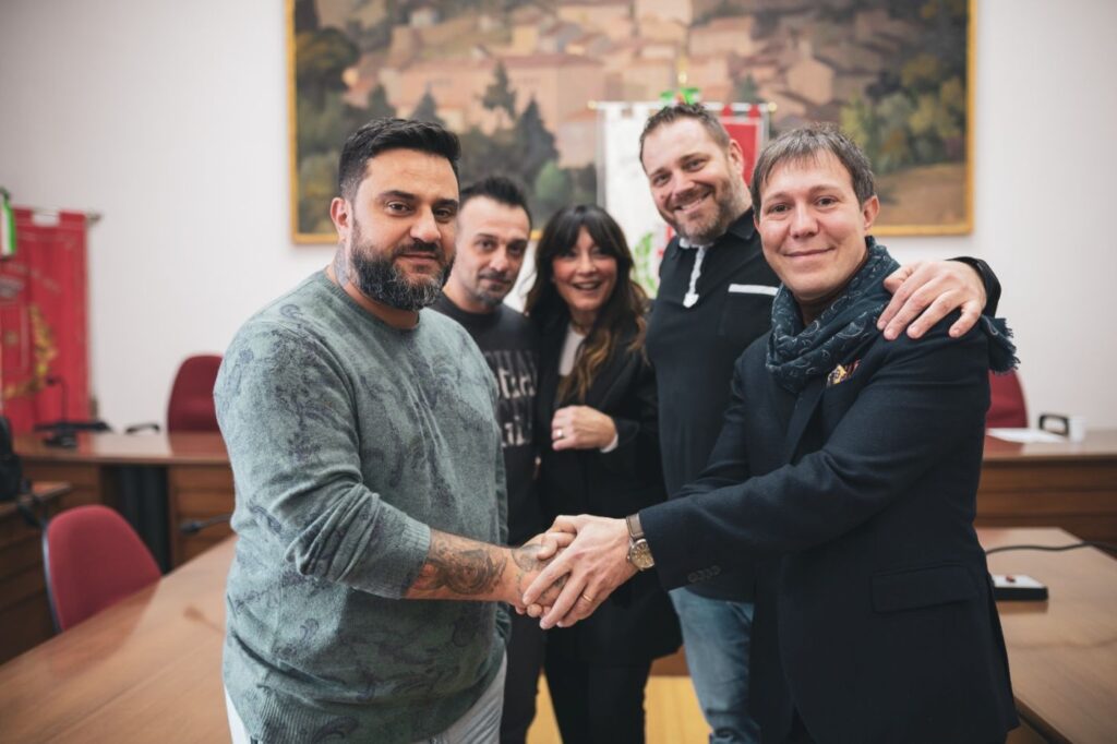 Nella foto: Carlo Avarello, Cristian Gallana, Catia Conficoni, Maurizio Rugginenti e Francesco Billi b