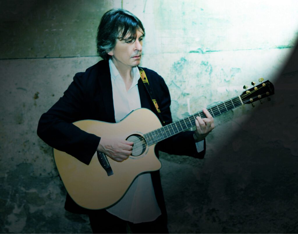 Esce il nuovo album di GIANNI TOGNI 
“EDIZIONE STRAORDINARIA” 
Avvistato un nuovo disco (in vinile) del cantautore 
L’album di dieci inediti sarà disponibile dal 19 aprile nei digital store e in vinile, musicassetta e cd 
